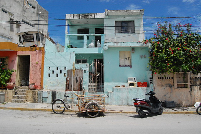 cancun_isla_mu_blue_house