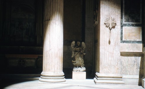 Inside Pantheon Rome