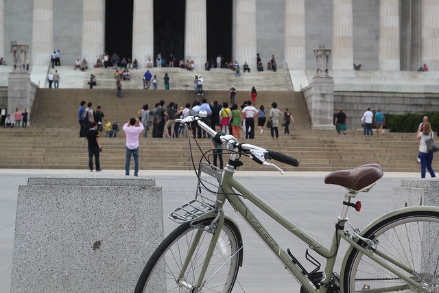 My bike rental and the Lincoln Memorial