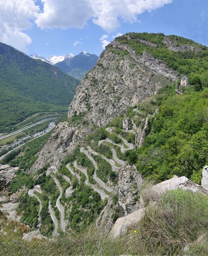 Lacets du Montvernier's 18 hairpin bends climb an impossible looking cliff. This is possibly the best kept secret in the Alps. Photo credit: Pierre Dompnier