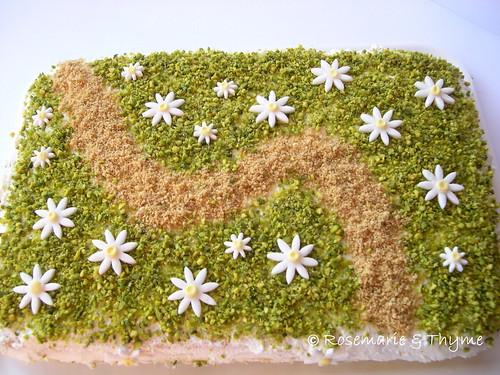 DSCN8242 - torta prato fiorito