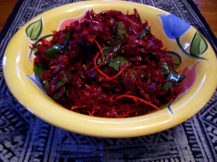 grated beetroot salad 