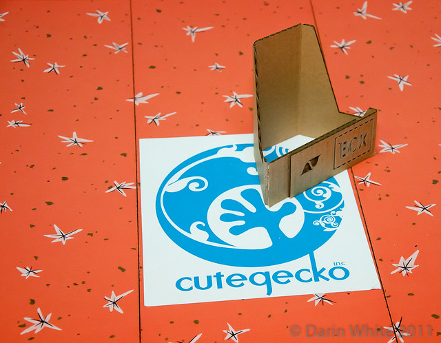 BOXware PlayBook Stand - CuteGecko 009