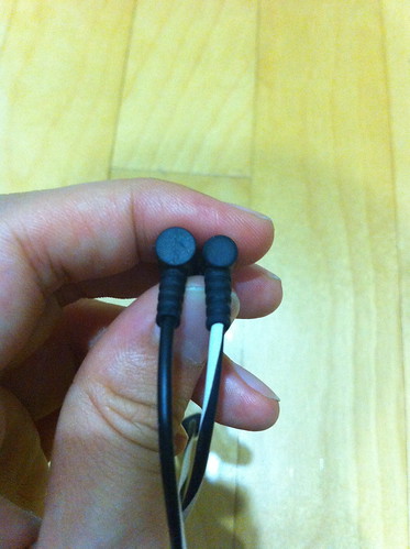 Bose® IE2 audio headphones 6