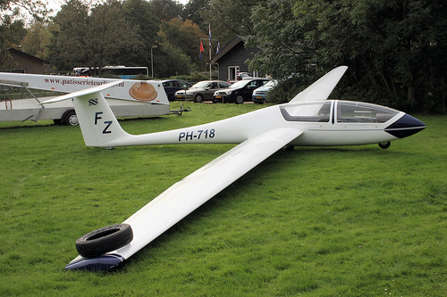 PH-718