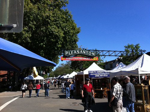 Pleasanton Antique & Collectable Faire