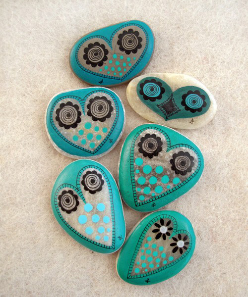 painted-stones1