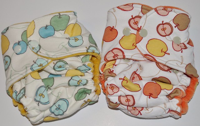 Bumstoppers Small Retro apples CV set of 2