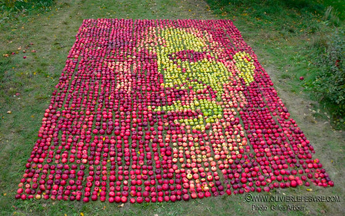Steve Jobs Apple Art Tribute