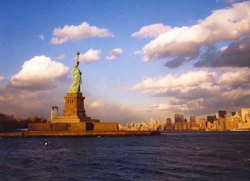 Statue of liberty & Manhattan Skyline