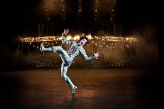 Picture credit : Matt Beard; Costume credit : Dominique Lemieux. ©2011 Cirque du Soleil