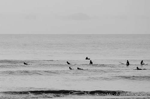 Surfers by dustinmccollum