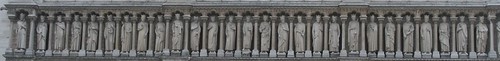 Notre Dame statues