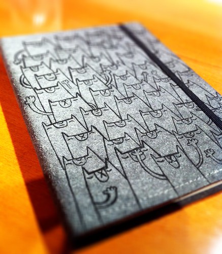 Leather sketchpad by [rich]