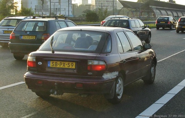 auto holland netherlands car amsterdam automobile voiture 1997 kia sephia corean corea coréenne