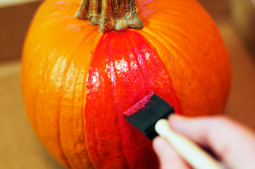 paint-pumpkin-in-strips