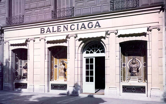 balenciaga-store-80's