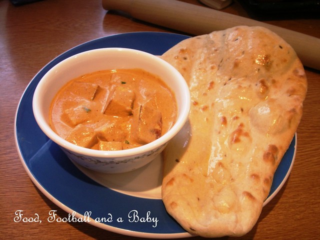 Shahi Paneer and Butter Naans 