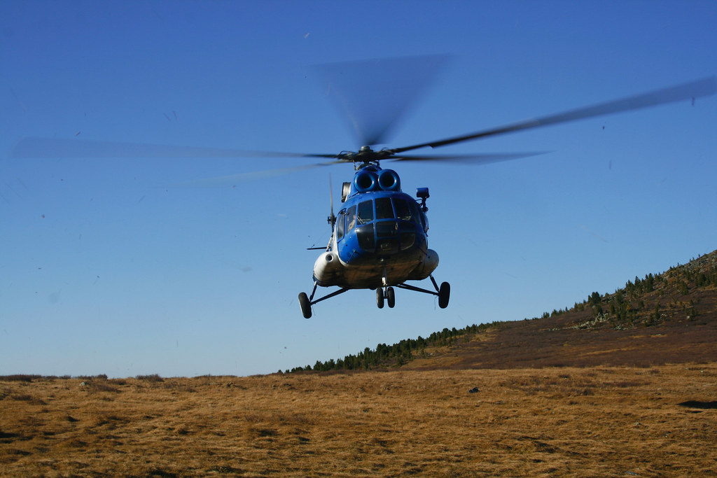: Mi-8 landing