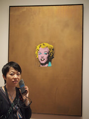 Lisa and Warhol's Marylin