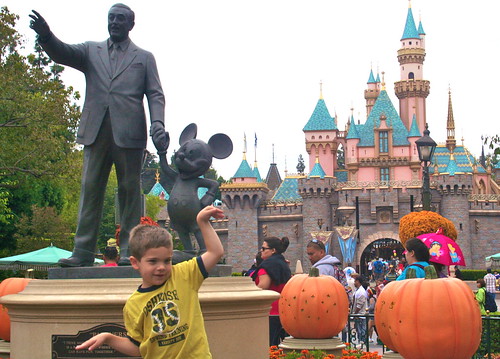 Disneyland Day 4