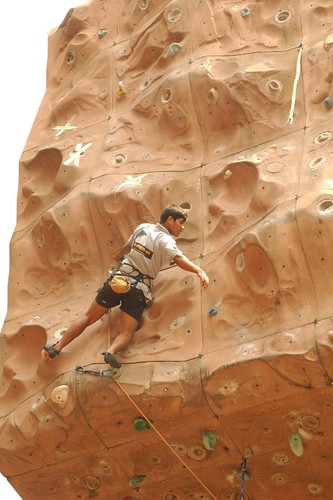 17th_South_Zone_Sports_Climbing_Competition_Junior_Boys_In_Action1