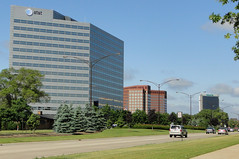 offices in suburban Detroit (by: Wayne Senville, Planning Commissioners Journal, www.plannersweb.com)