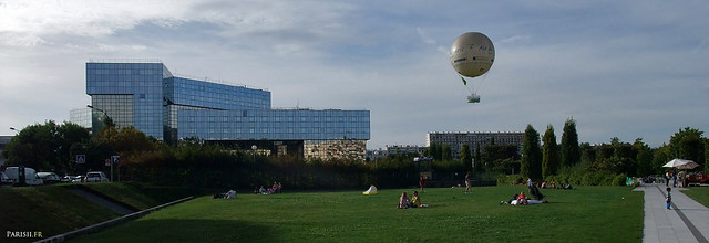 Le grand Parc, avec le ballon d'Air de Paris