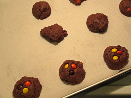 adding candy to cookies