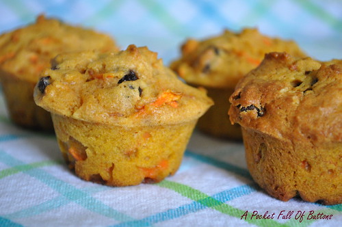 Pumpkin Carrots Mini Muffins (3)