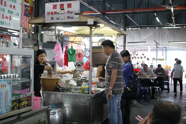 Teochew Porridge And Ah Lai Hokkien Prawn Mee At Cecil Street Market
