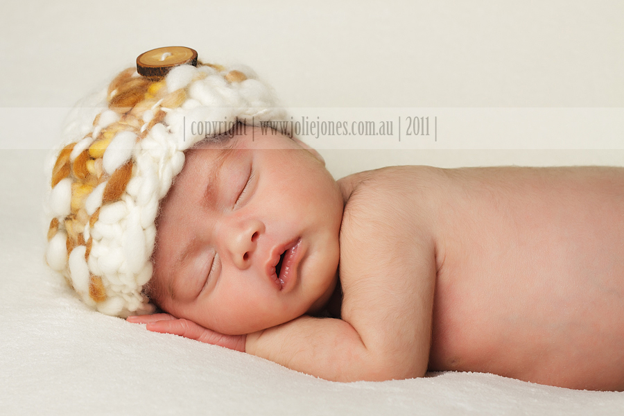 Canberra newborn baby photographer