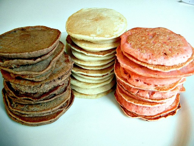 pancakes in 3 flavors