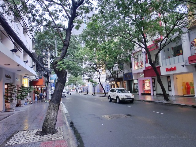 Dong Khoi Street (ドンコイ通り) - Ho Chi Minh City , Vietnam