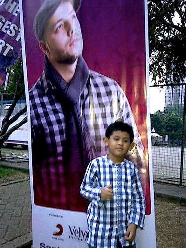 Lagu Maher Zain dicintai anak-anak, Maher Zain, Istora Senayan Jakarta, Konser silaturahim Indonesia 