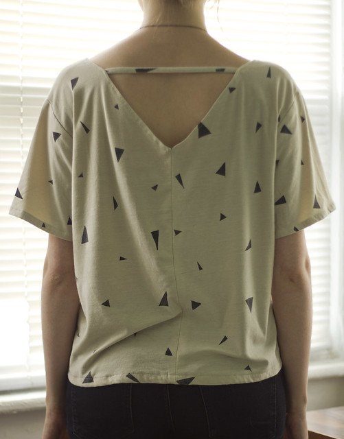 back of triangle shirt