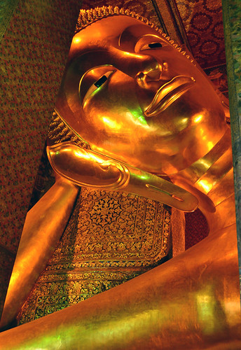 13 reclining buddha face