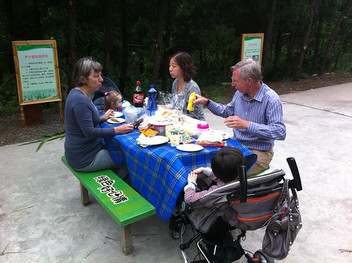 Lunch at Forest park on Chongming Island