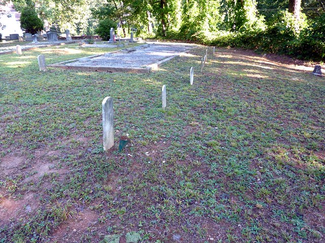 P1000377-2011-09-24-Atlanta-Preservation-Center-Sacred-Spaces-Paces-Ferry-UMC-Union-Soldier-Graves