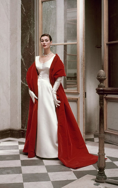 Balenciaga-red-and-white