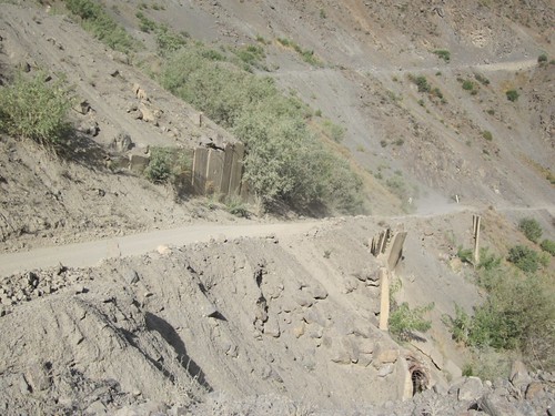 Road supports near Kalaikhum, TJ