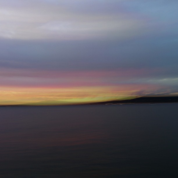250911_ sunset blur