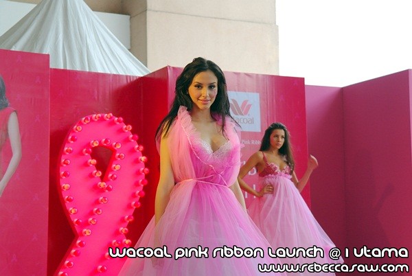 Wacoal Pink Ribbon Launch @1 Utama-5 - Copy