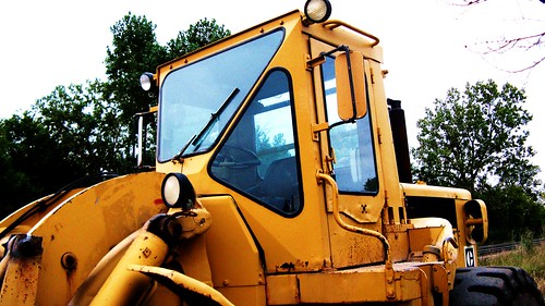 A Metra, Caterpillar heavy duty front end loader.  Glenview Illinois USA.  September 2011. by Eddie from Chicago