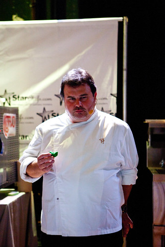 Pierre Hermé tasting the macaron given out to the audience