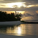 Maldivas. Atardecer en la playa