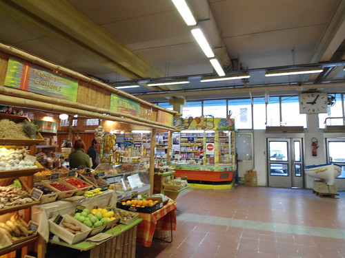 Frutas & Verduras, Mercado, Sète 2011, Francia/Fruits & Vegetables, Halles, Seta, France - www.meEncantaViajar.com by javierdoren