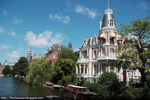 Amsterdam - House near Museumbrug