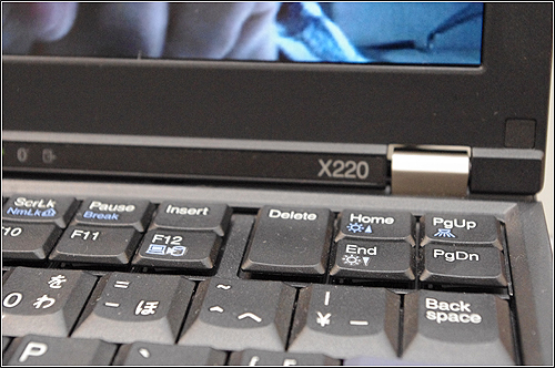 レノボのリアルモバイルはやっぱりこれ！「ThinkPad X220」