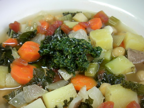 veg soup w/tarragon pistou